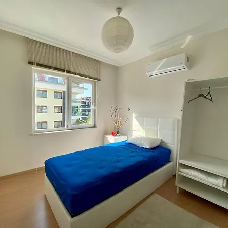 Apartament Deniz Manzarali Havuzlu *
